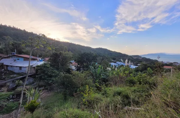 Casa com Terreno de 730m² no Canto dos Ganchos – Espaço, Privacidade e Potencial! - Foto 17