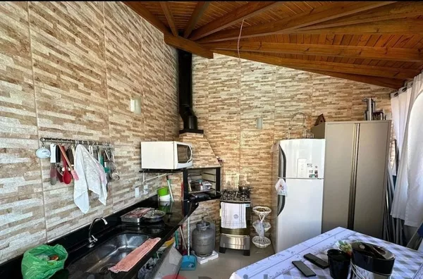 Sobrado Mobiliado com Piscina a 800m do Mar – 2 Suítes – Palmas/Governador Celso Ramos – R$ 1.200.000 - Foto 3