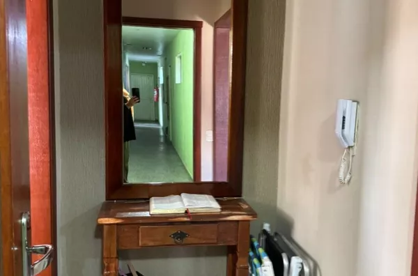 Apartamento Térreo 2 Dormitórios com Garagem – Bairro São José, Porto Alegre - Foto 2