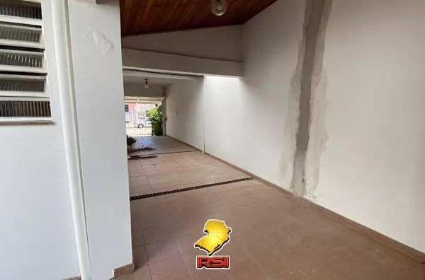 Casa à Venda, 3 Quartos com Piscina à Venda no Bairro Santana – 224m² Privativos | Porto Alegre