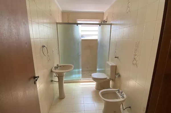 Casa à Venda, 3 Quartos com Piscina à Venda no Bairro Santana – 224m² Privativos | Porto Alegre - Foto 14