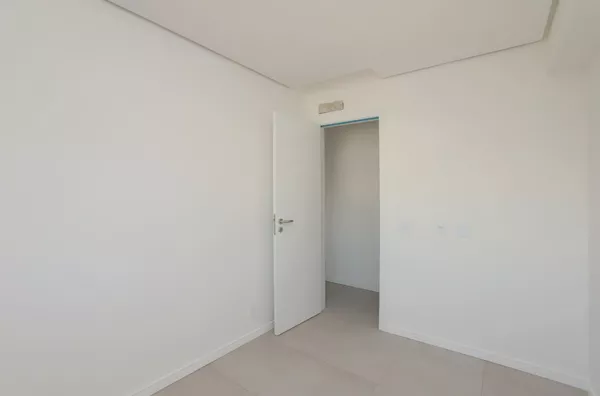 Apartamento para Venda e Aluguel - 3 Quartos, 2 Vagas na Avenida do Forte, Porto Alegre - Foto 16