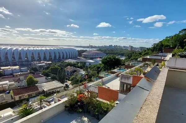 Cobertura 320m² - 3 Quartos - Frente Guaíba + Piscina Privativa – a 200m do Beira-Rio | Porto Alegre - Foto 32