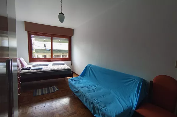 Apartamento Garden Mobiliado na Azenha – 2 Dorms, Espaço ao Ar Livre e Pronto para Morar - Foto 11