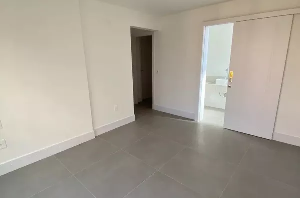 Apartamento para venda, 3 quarto(s),  Mariscal, Bombinhas