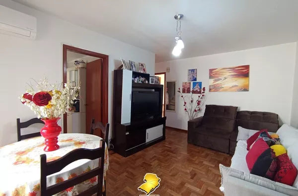 Apartamento Garden Mobiliado na Azenha – 2 Dorms, Espaço ao Ar Livre e Pronto para Morar