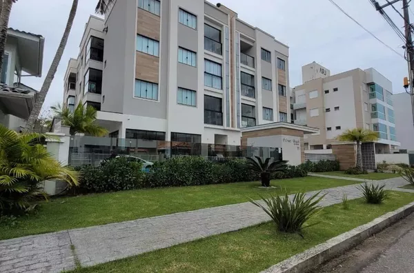 Apartamento 2 quartos Mobiliado a 600m da Praia de Palmas - SANTA CATARINA