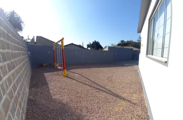 Casa Mobiliada com Terreno Amplo – 1.900m² no Bairro Dona Lucinda! - Foto 14