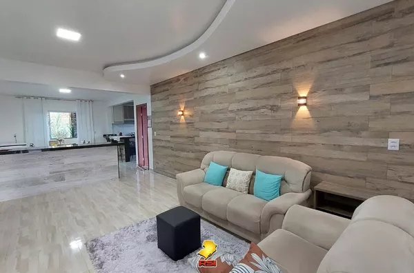 Terreno/Lote com casa pronta - 2.800m², Frente à Rodovia 410 - Areias do Meio em Governador Celso Ramos