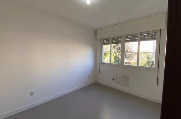Apartamento à venda 3 Quartos -  Bairro Moinhos de Vento com 100m² | R$ 525.000,00 - Porto Alegre - Foto 19