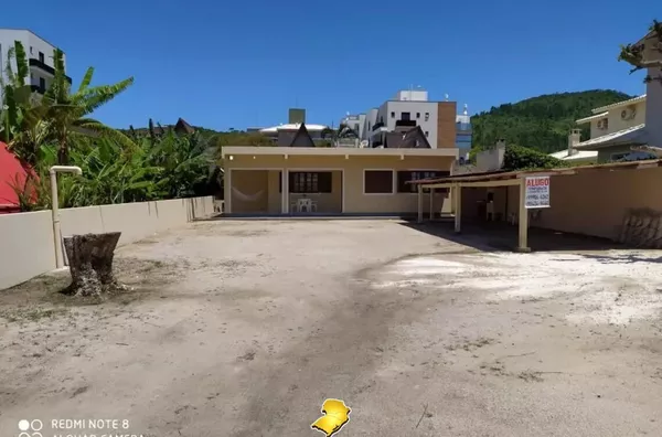 Casa para aluguel TEMPORADA, 3 quartos - Governador Celso Ramos