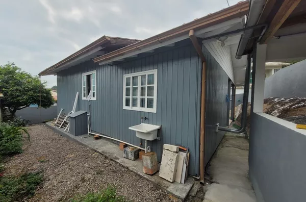 Casa para venda, 2 quartos no bairro Calheiros em Governador Celso Ramos - Foto 3