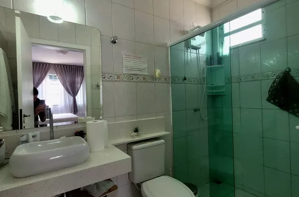 Casa Espetacular com Piscina e Jardim na Praia de Palmas – 360m² de Terreno - Foto 9