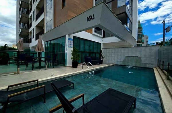 Apartamento a 80 Metros do Mar! 2 Suítes, Mobiliado e Pronto para Morar - Praia de Palmas - Foto 18
