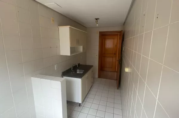 Apartamento à Venda na Cidade Baixa com 2 quartos - R$350.000 - Foto 6