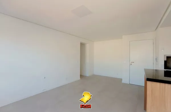 Apartamento para Venda e Aluguel - 3 Quartos, 2 Vagas na Avenida do Forte, Porto Alegre