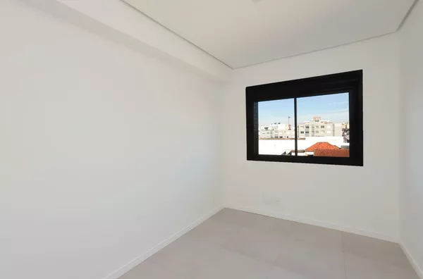 Apartamento para Venda e Aluguel - 3 Quartos, 2 Vagas na Avenida do Forte, Porto Alegre - Foto 17