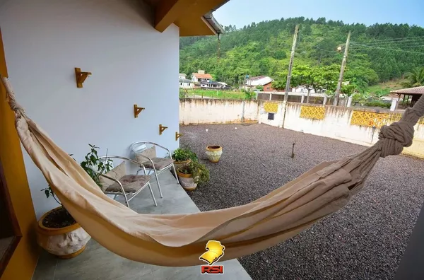 Casa 4 quartos para aluguel temporada,  Fazenda Da Armacao, Governador Celso Ramos