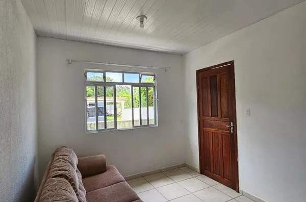 Casa com 2 Quartos e Quintal Escriturado na Praia de Palmas – Excelente Localização! - Foto 4