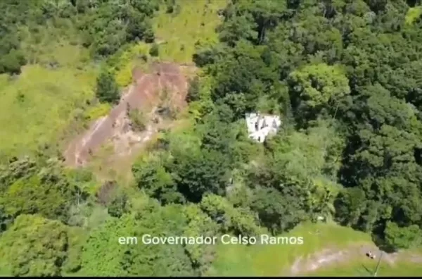 Terreno Comercial na BR-101 com Acesso Aprovado – 24.000 m² (2,5 hectares) Santa Catarina - Foto 3