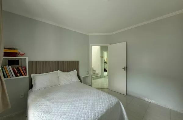 Casa Espetacular com Piscina e Jardim na Praia de Palmas – 360m² de Terreno - Foto 10