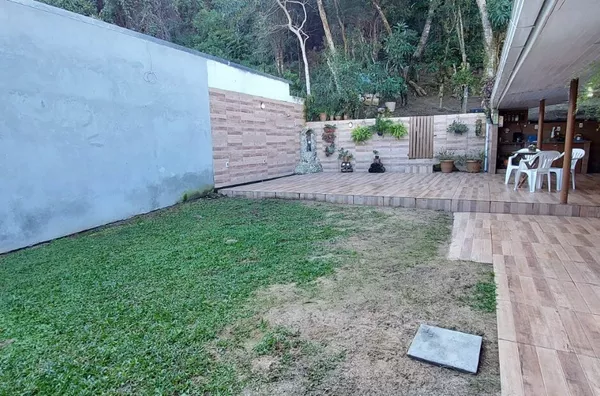 Casa de Madeira 3 Dorm, Espaço Gourmet, Terreno 1.100m² – Fazenda da Armação – R$ 995.000 - Foto 16