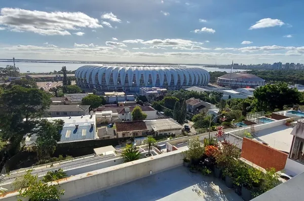 Cobertura 320m² - 3 Quartos - Frente Guaíba + Piscina Privativa – a 200m do Beira-Rio | Porto Alegre - Foto 1