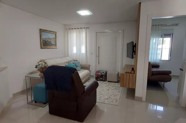 Residência de Alto Padrão com Piscina e Espaço Gourmet – Fazenda da Armação, Governador Celso Ramos - Foto 13