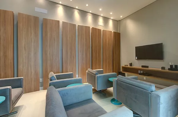 Apartamento com 3 Quartos na Av. da Universidade - Benfica