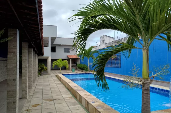 Casa duplex para venda, imóvel já funciona com perfil comercial