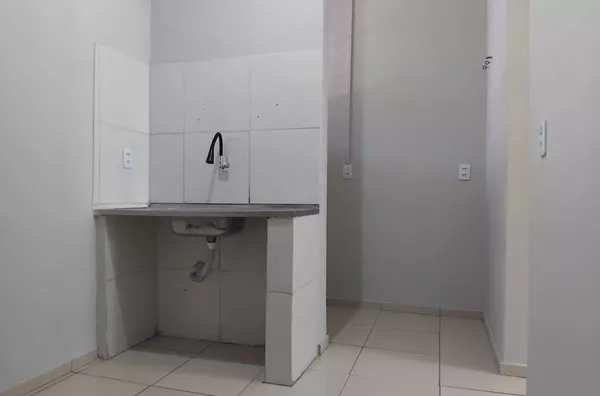 Apartamento para aluguel,  Serrinha, Fortaleza