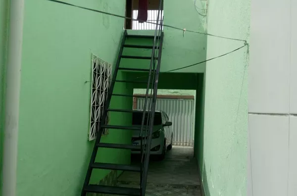 Casa duplex para venda, 4 quarto(s),  Jereissati I, Maracanaú