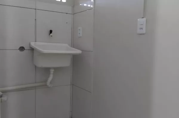 Apartamento para aluguel,  Serrinha, Fortaleza