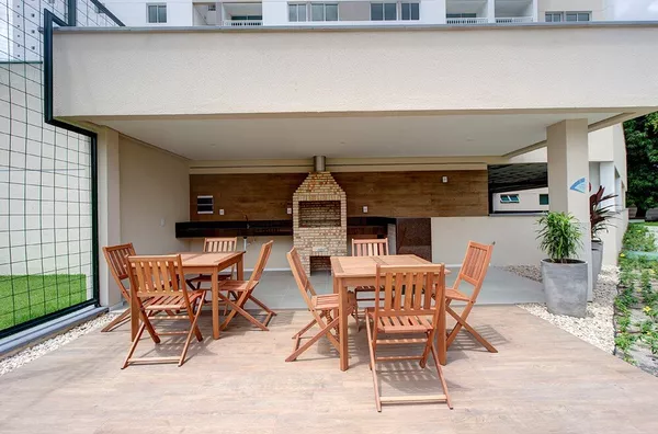 Apartamento com 3 Quartos na Av. da Universidade - Benfica