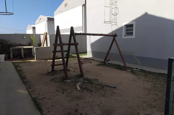 Apartamento para aluguel, 2 quarto(s),  Pavuna, Pacatuba