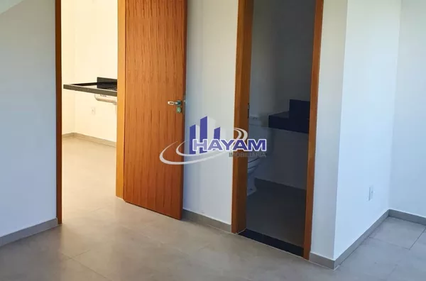 Sobrado em Villagio  Condomínio Emiliano I  Bairro Botujuru
