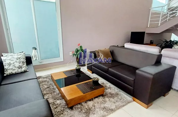 Lindo sobrado para Venda na Vila Oliveira. 405 m² de área construída em 744 m² de terreno!!