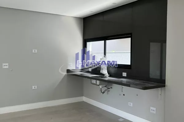 SOBRADO NOVO À VENDA NO CONDOMINIO GRANJA ANITA