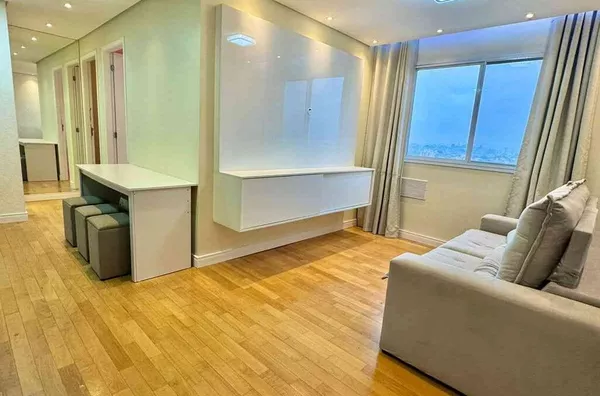 Apartamento mobiliado de 40m2 com 2 dorms e 1 vaga