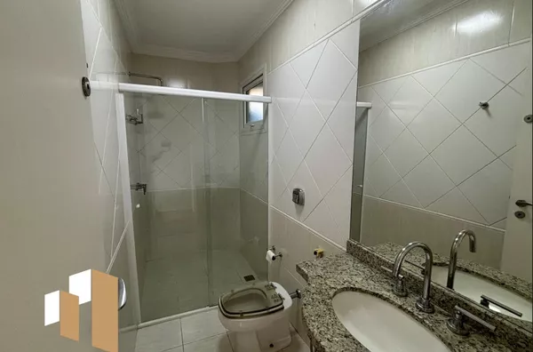 Casa dois andares para aluguel, 3 quarto(s),  Centro, Indaiatuba