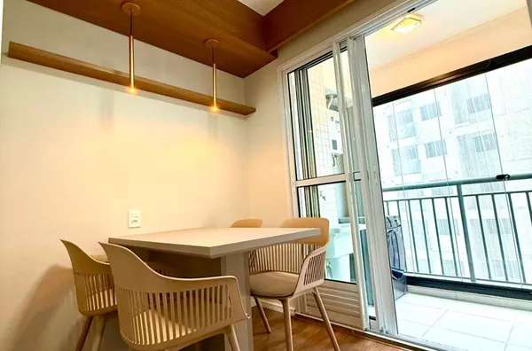 Apartamento mobiliado de 47m2 com 2 quartos e 1 vaga
