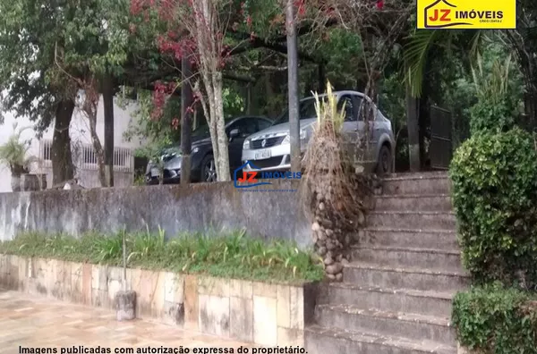 CHACARA EM Taipas de Pedras
