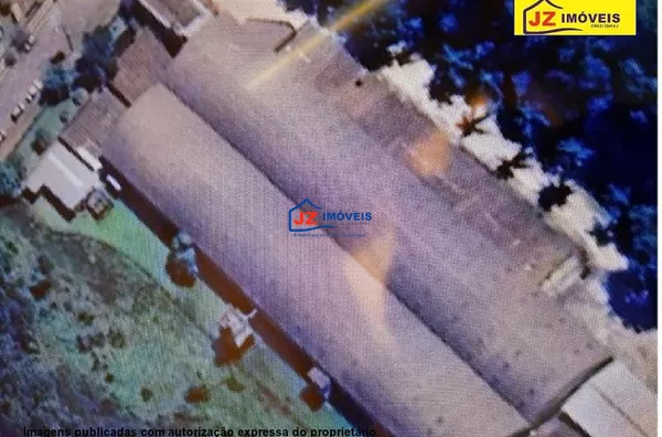 Galpões EM Vila Cruzeiro