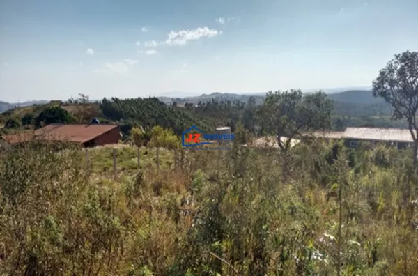 TERRENO EM COLIBRI III