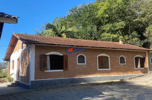 Casa para venda e aluguel, 4 quarto(s),  Centro, São Roque