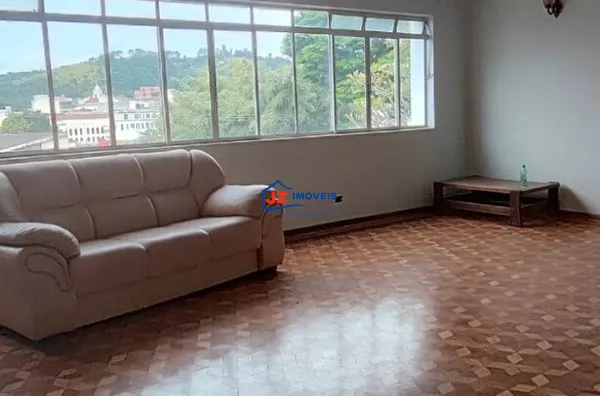 Casa para aluguel, 4 quarto(s),  Centro, São Roque