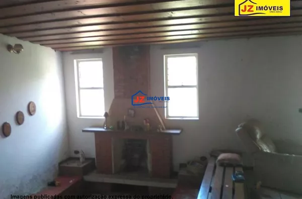 CASA TERREA EM Centro