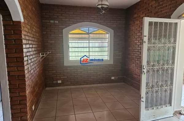 Sítio para aluguel, 4 quarto(s),  Jardim Guaçu, São Roque