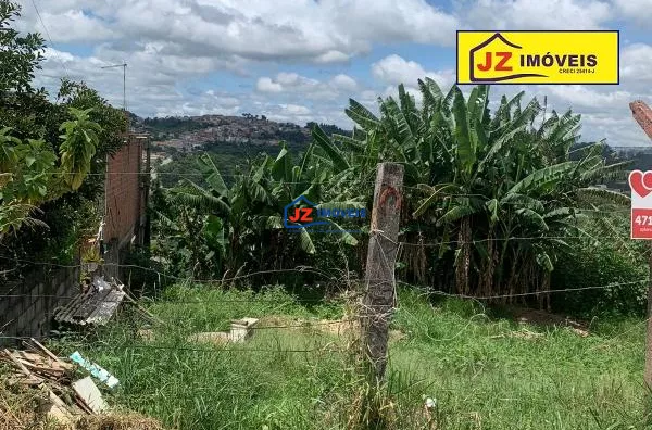 TERRENO EM Jardim Vitoria