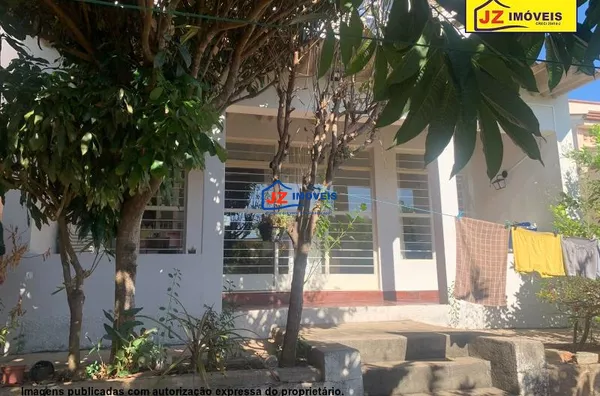 CASA TERREA EM Esplanada Mendes